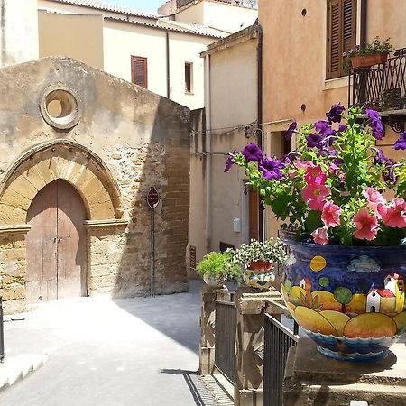 La Bifora Lägenhet Sciacca Rum bild