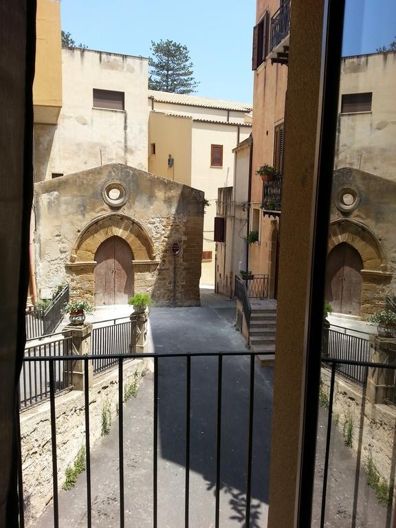 La Bifora Lägenhet Sciacca Rum bild